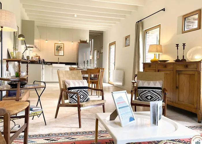 Les Ecuries - Campagne - Vue *