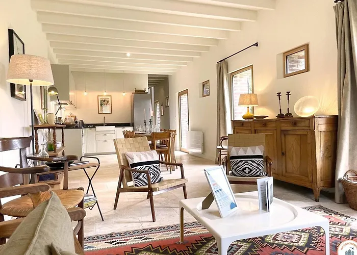 Les Ecuries - Campagne - Vue Nyaraló