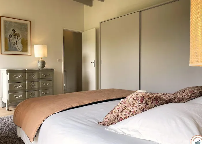 Les Ecuries - Campagne - Vue * Pennedepie